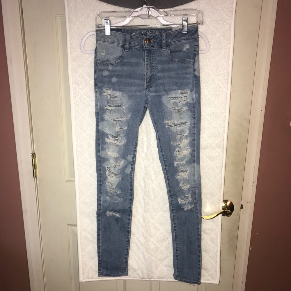 American eagle ripped jeans